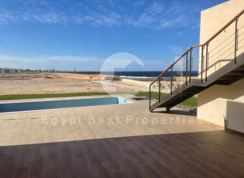 6 39656545-1a57-4495-8e8c-ffae2cfd9575. jpeg