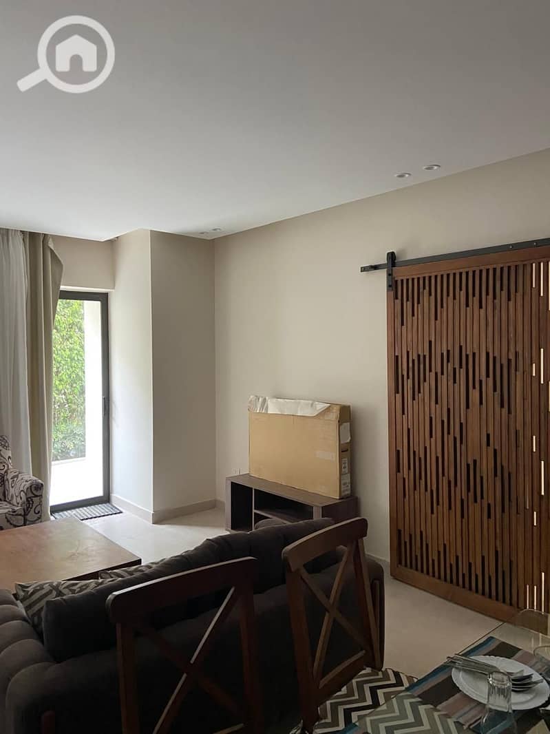 12 48195966-838f-4465-94f9-60202f6a0e55. jpeg