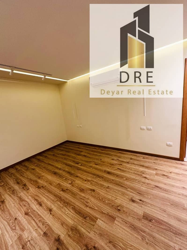 6 93fdb823-ae67-4c60-a622-347c28dc86b6. jpg