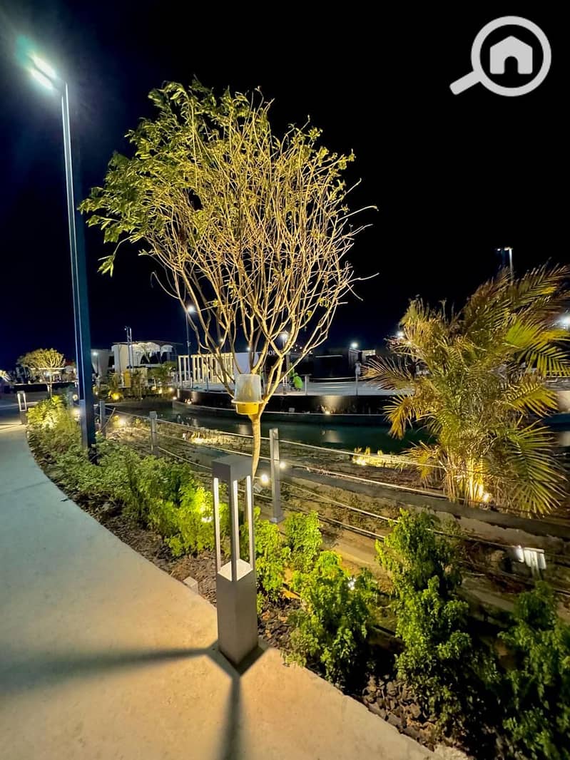 6 zahra                                                                             . jpg