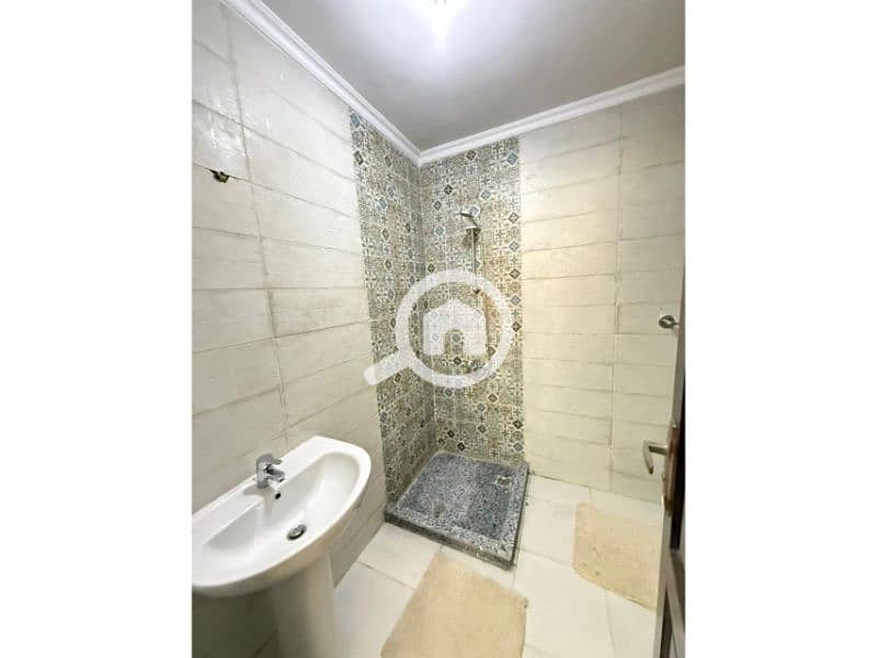 9 7eac912d-cfe3-479e-8ad1-a61bbf392a14. jfif. jpg