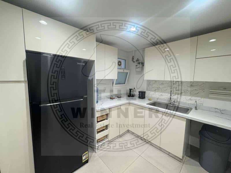 8 a22e0e08-dfdb-457a-b429-9676f920a1fa. jpg