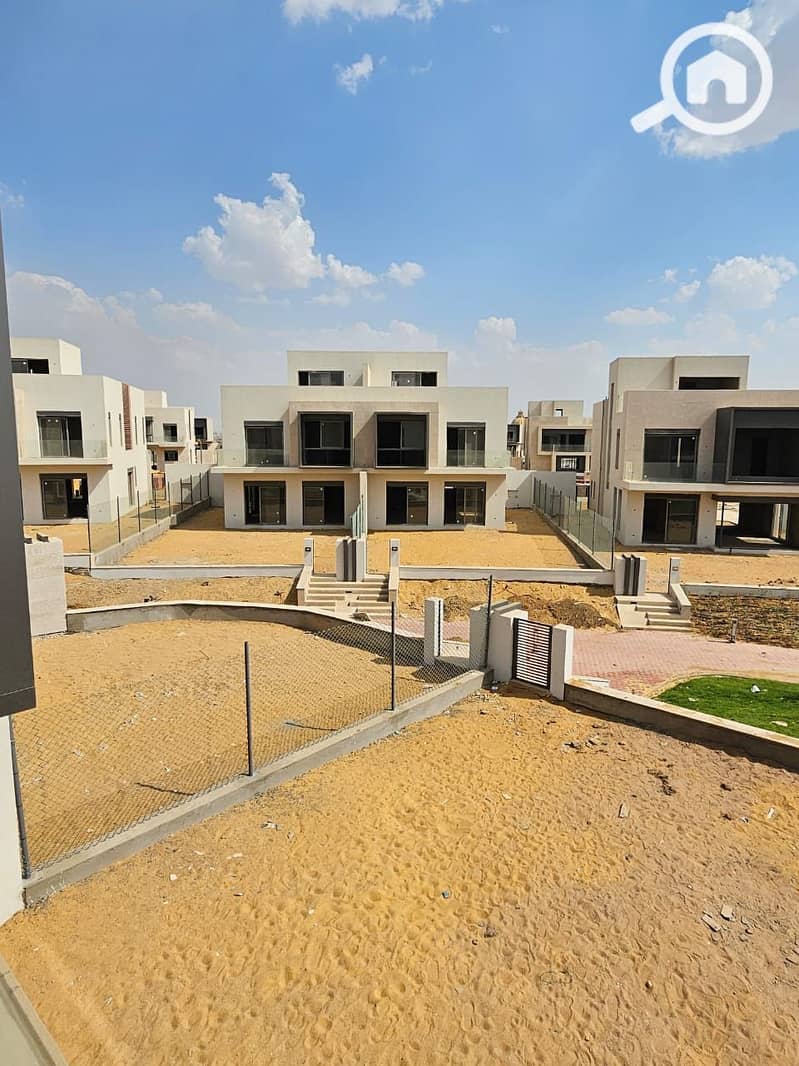 2 WhatsApp Image 2025-10-23 at 2.37. 02 PM. jpeg