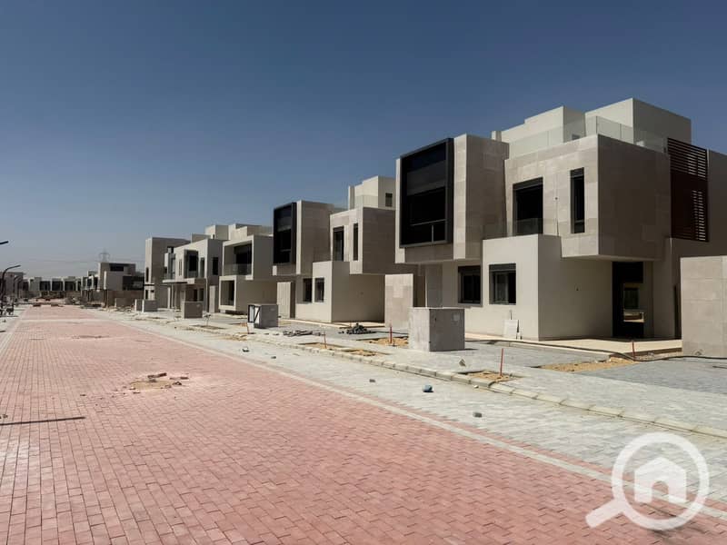 4 WhatsApp Image 2025-10-23 at 2.37. 00 PM. jpeg