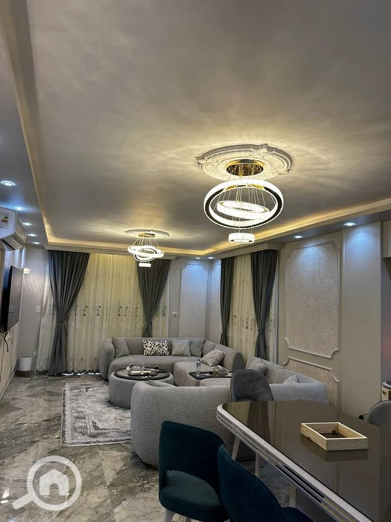 7 066612ad-1e07-4354-8a0d-7c15aaaf98b5. jpg