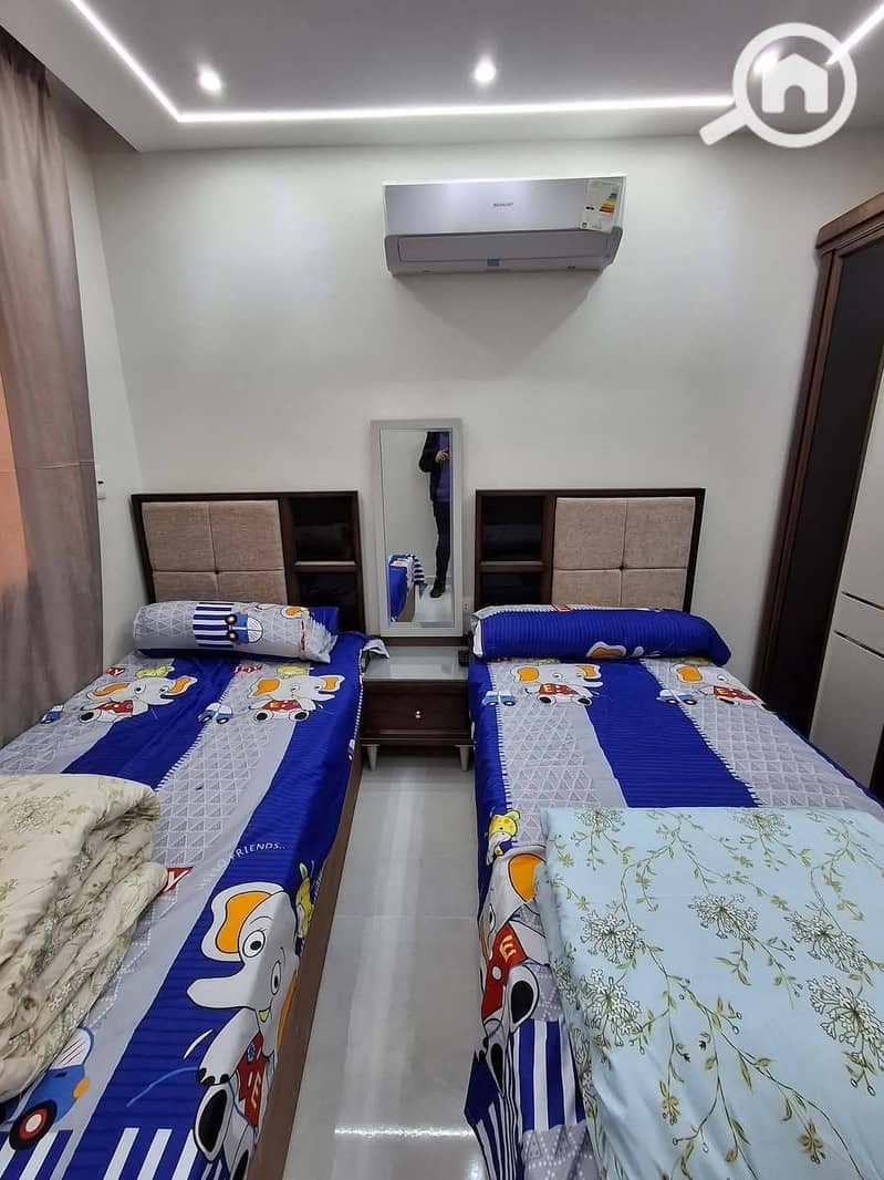 4 6c540a30-3367-4027-933a-5473c57d917d. jpeg