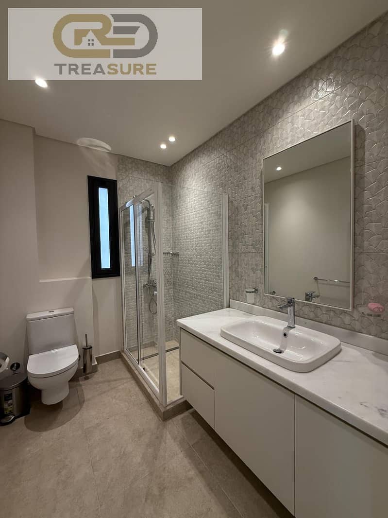 6 WhatsApp Image 2025-11-01 at 11.35. 28 AM. jpeg