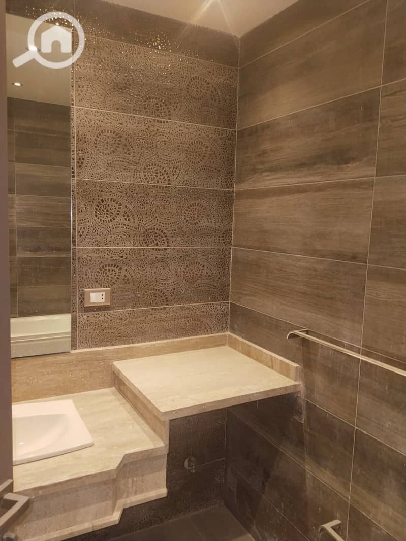 18 WhatsApp Image 2025-10-31 at 12.28. 19_2246cd13. jpg