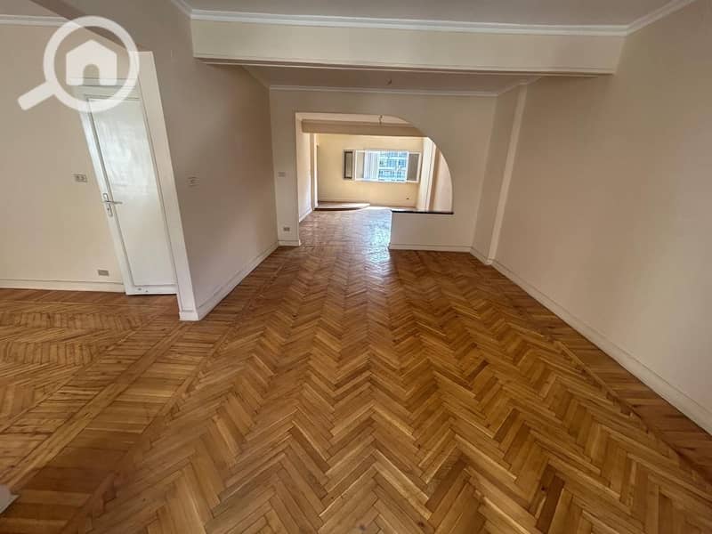 284ef828-8783-4169-93c5-74375c2a67ab. jpg