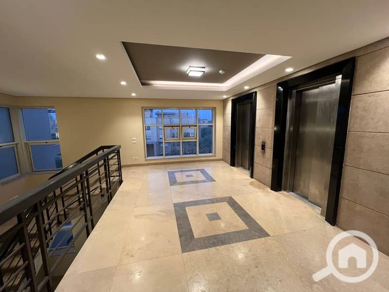 6 8856f6c9-56be-412e-a813-92cc5190f9f1. jpeg