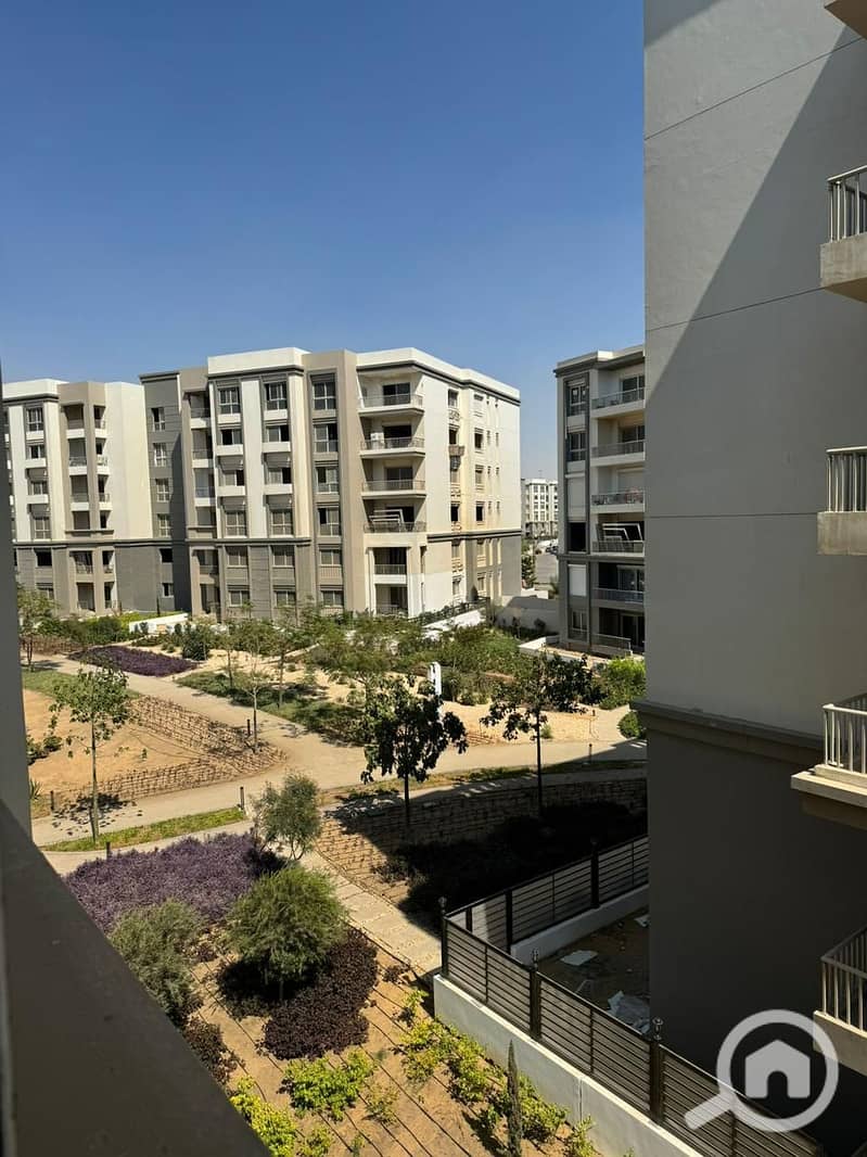 8 WhatsApp Image 2025-11-02 at 4.55. 04 PM (1). jpeg