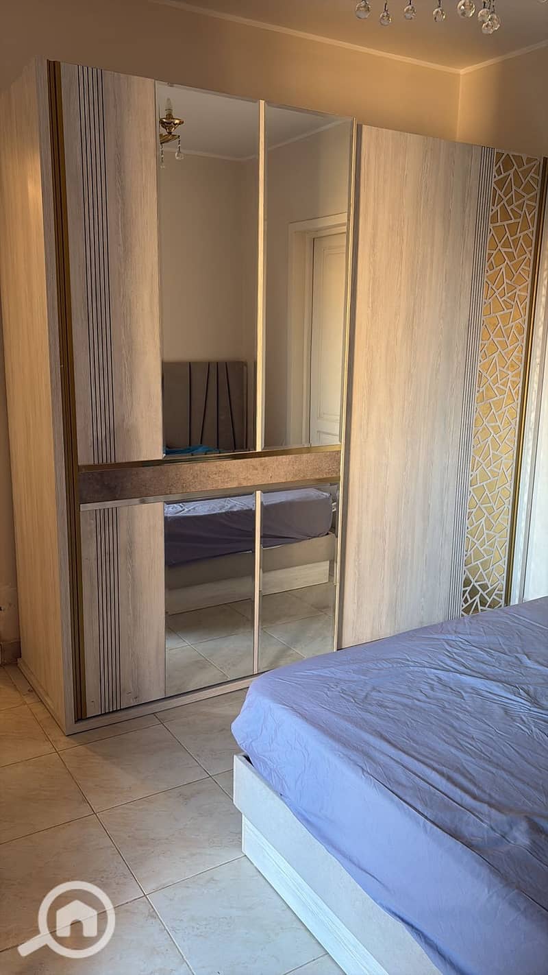 5 069bf45d-528b-49b3-9be2-9d65db628596. jpeg