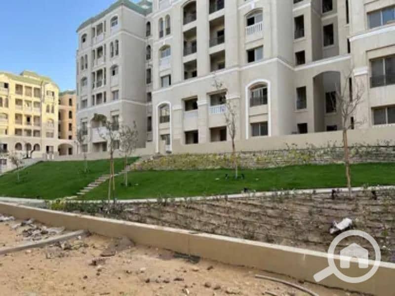 7 8082692-76f4co. jpg