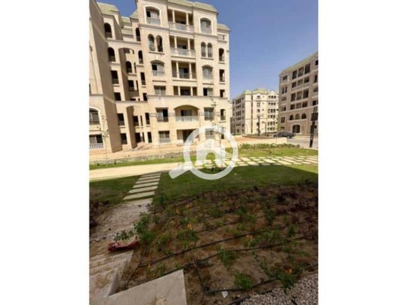 8 7886131-6afb0o. jpg