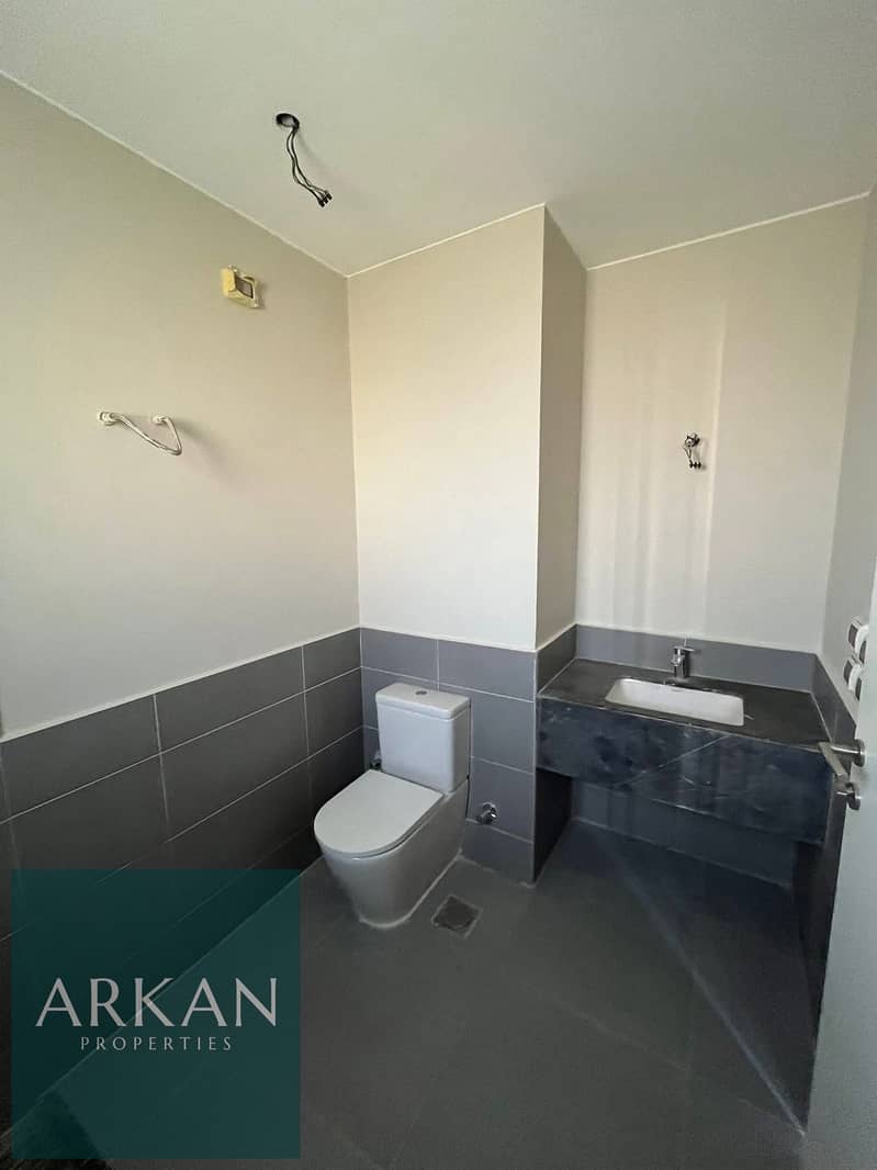 7 97808463-c09c-4ab8-b799-97b9700ded1d. jpg