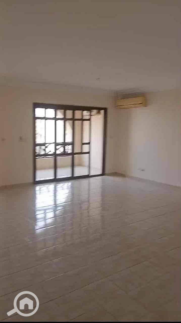 5 7df0b76d-764b-41d4-9efd-d463a51eaf74. jpg