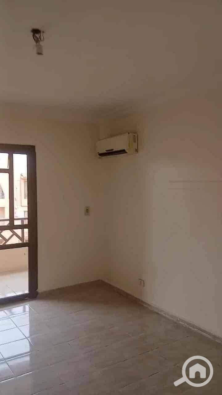 6 4fdcfa3c-206b-4eda-9a9d-964b4accf80e. jpg