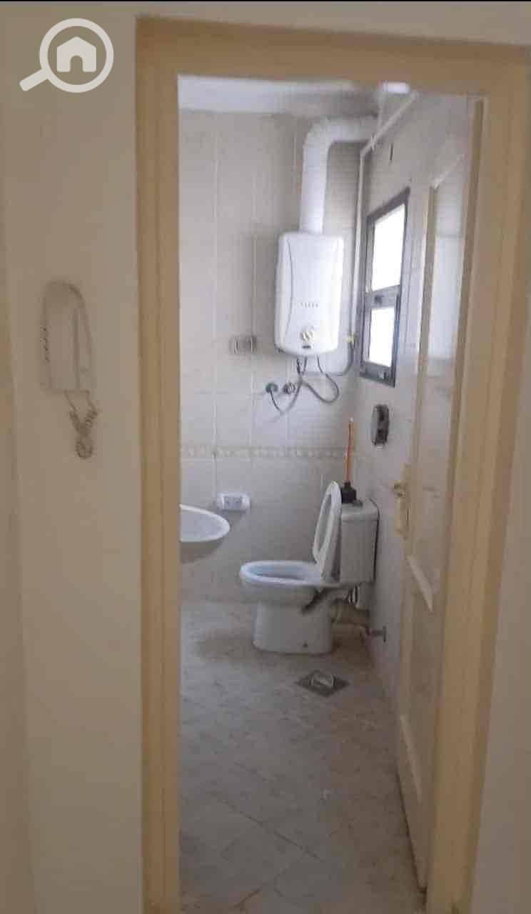 15 c861ff29-48d8-49e1-a30b-a6f0cc0fdfe4. jpg