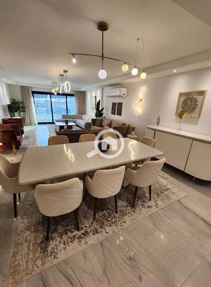 10 542756783_122122894196952550_6266758650524750816_n. jpg