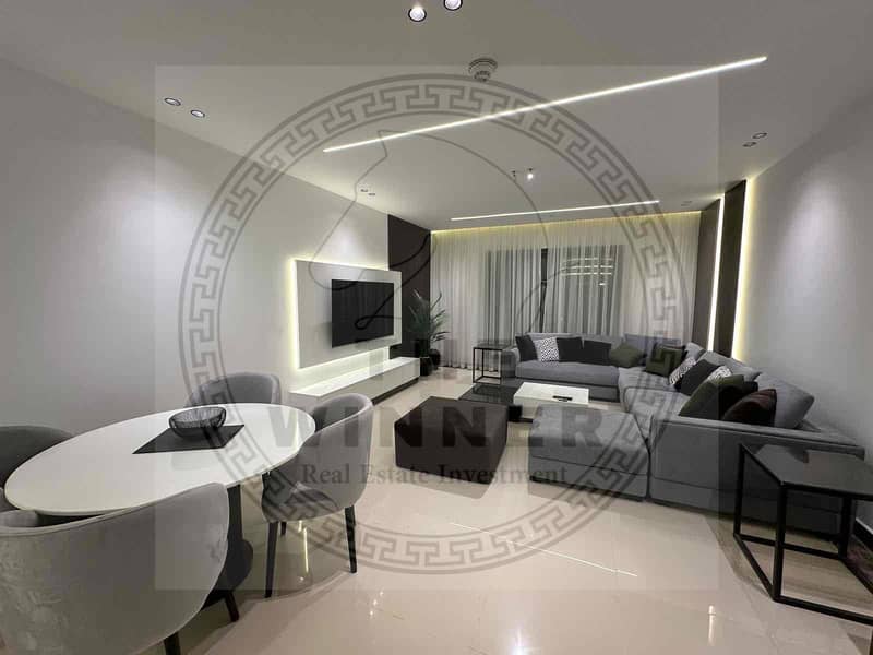 3 ef0ce1a3-ff8f-4e88-a188-56b661ce395d. jpg