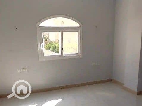 5 WhatsApp Video 2025-11-02 at 12.48. 59_a7dd3f6e - frame at 1m9s. jpg