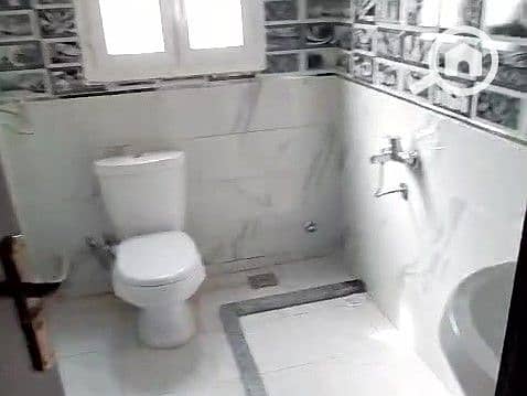 8 WhatsApp Video 2025-11-02 at 12.48. 59_a7dd3f6e - frame at 0m56s. jpg