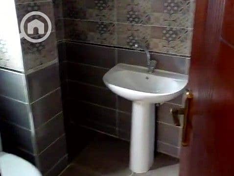 9 WhatsApp Video 2025-11-02 at 12.48. 59_a7dd3f6e - frame at 1m14s. jpg