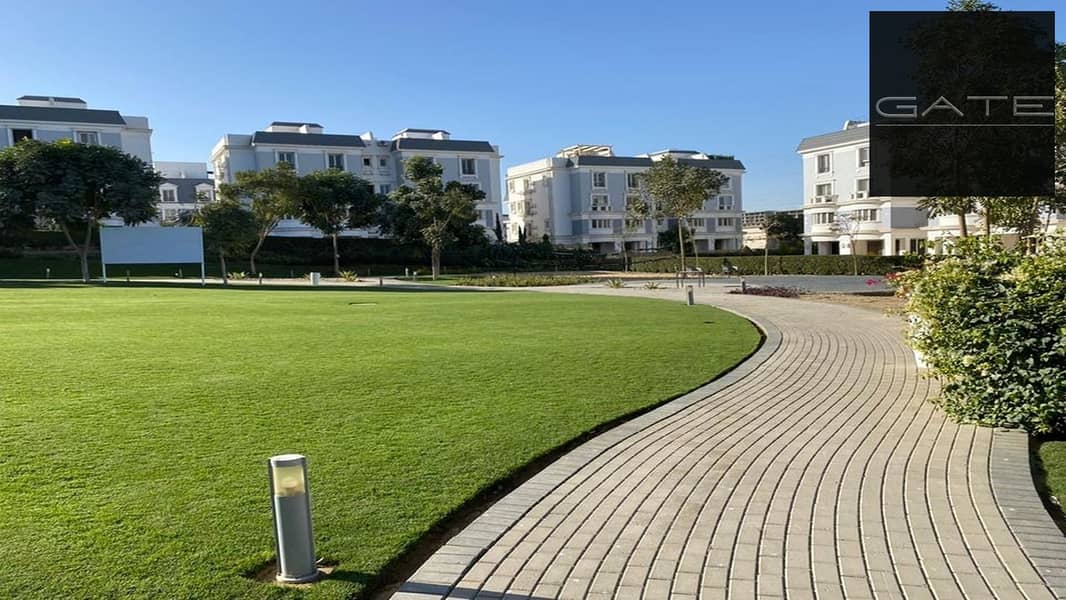 221992002_2876224875976724_1302356526710195947_n. jpg