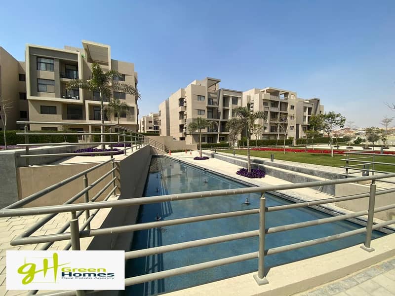 2 2db3b075-ebd3-4c38-a057-8467cf2164f1. jpg