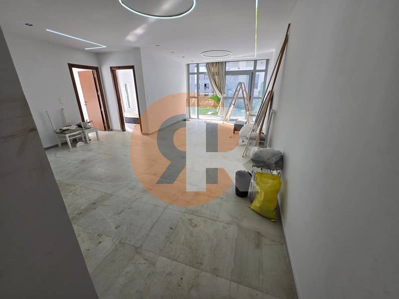 2 WhatsApp Image 2025-10-19 at 14.16. 14_440e0314. jpg