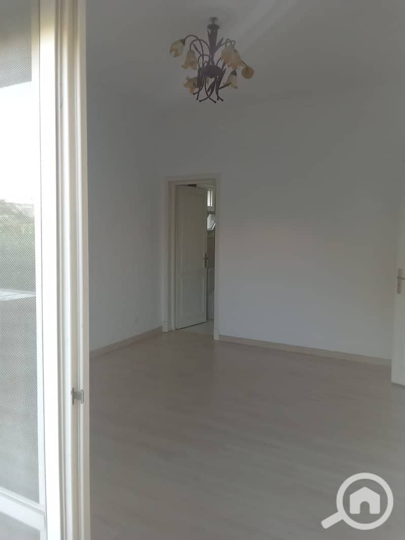 8 971f2c12-6592-4848-9747-ad1fec3ff66f. jpeg