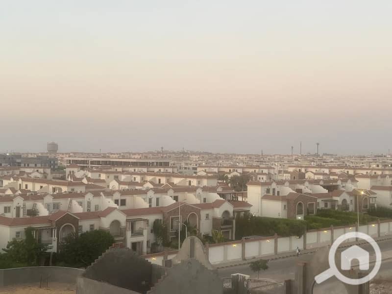 3 WhatsApp Image 2025-10-12 at 16.39. 47_5f15e819. jpg