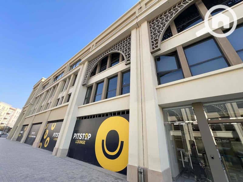 4 7509ac83-2ad2-4888-8cde-f85368e6ebd2. jpg