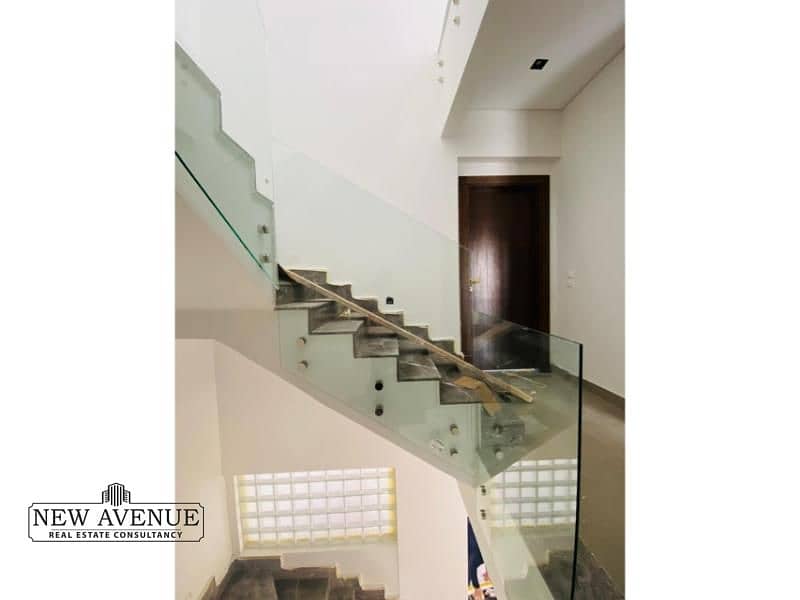 21 WhatsApp Image 2025-11-02 at 12.33. 43 PM (2). jpg