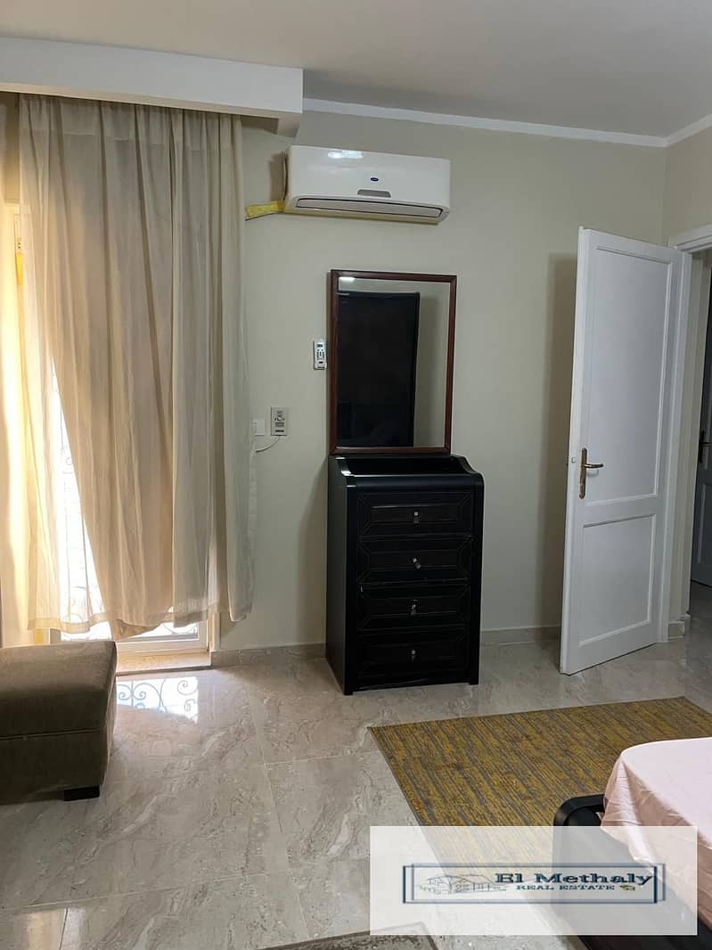 4 4037682b-b974-4367-807e-3394d377c3bc. jpg