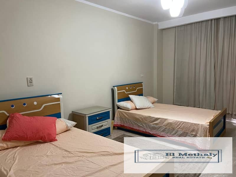 5 27f127b0-3065-4524-be2b-7816d9ede6da. jpg