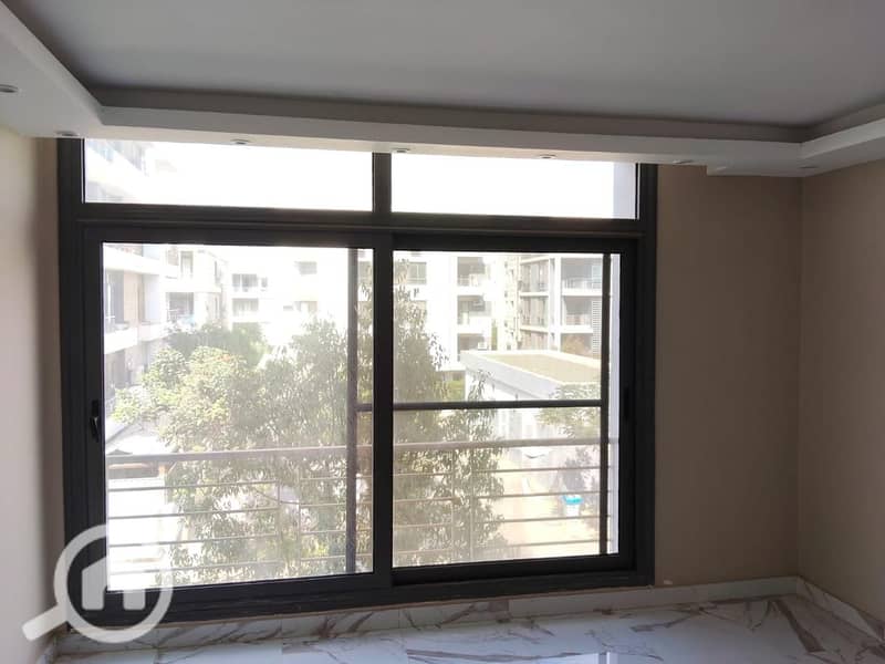 4 WhatsApp Image 2025-10-30 at 16.26. 37 (1). jpeg