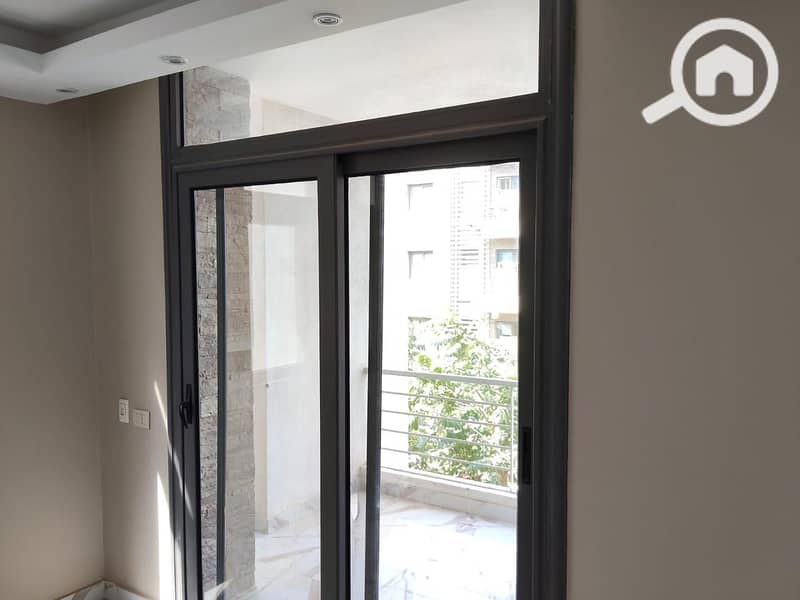 12 WhatsApp Image 2025-10-30 at 16.26. 35 (1). jpeg