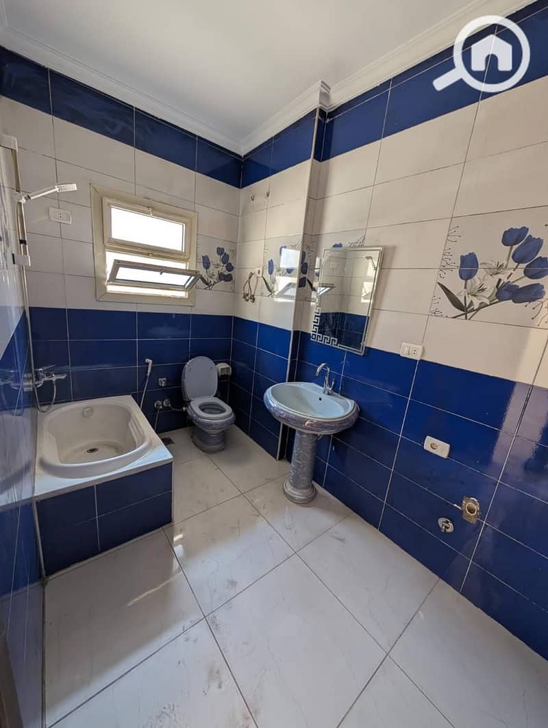 22 WhatsApp Image 2025-10-30 at 14.59. 24 (1). jpeg