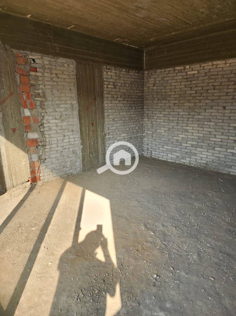 9 f7a248e1-a8fc-4e6c-805c-9ddf6b79a2f9. jpg