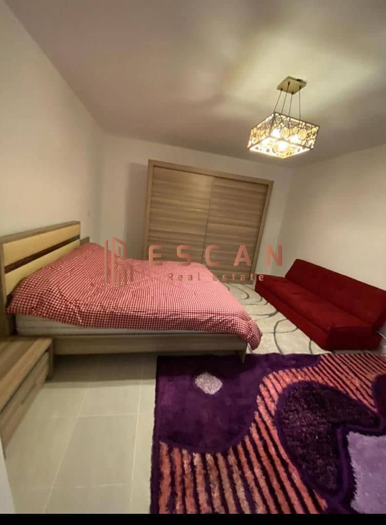 7 U467305 (10). jpeg