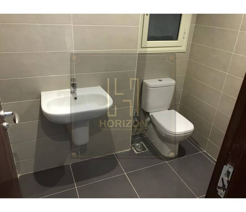 7 WhatsApp Image 2025-11-01 at 10.57. 57 PM (1). jpg