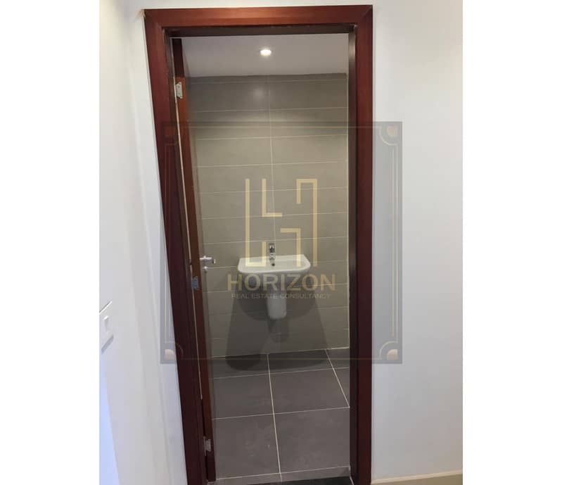 8 WhatsApp Image 2025-11-01 at 10.57. 57 PM. jpg