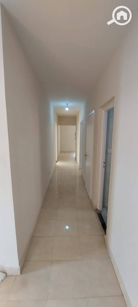 3 43df31c4-f9ce-47f5-b23f-4d87e1cc690c. jpg