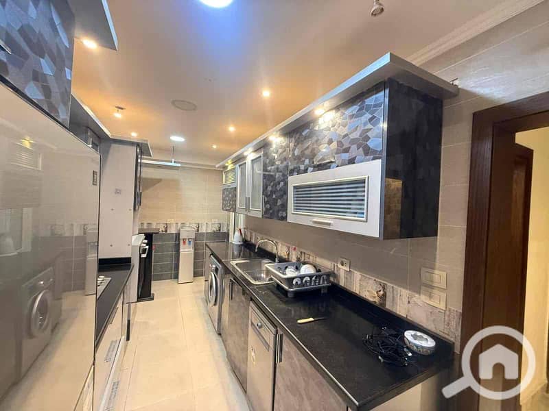 10 EC8C5845-EC33-41D4-AD39-B66845D15A2C. jpg