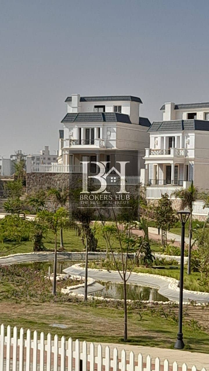 10 WhatsApp Image 2025-10-16 at 12.52. 48 PM. jpeg