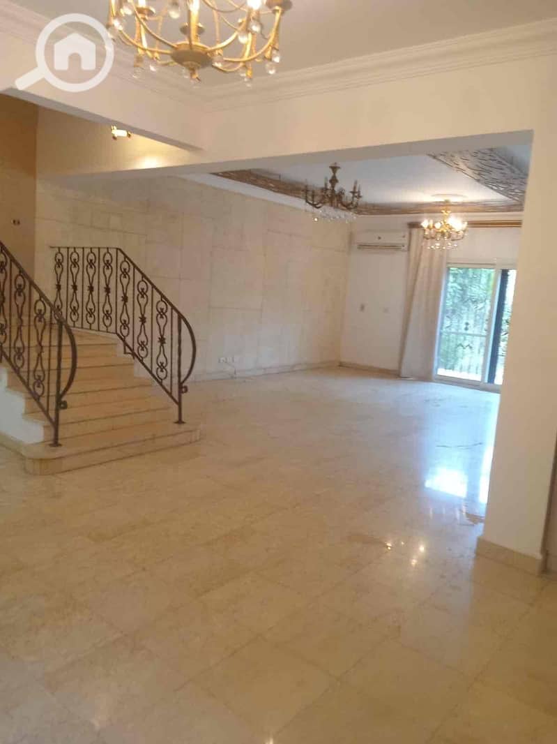 11 bc8f1bcc-8ebc-41fa-850e-f1a2be18ac79. jpg