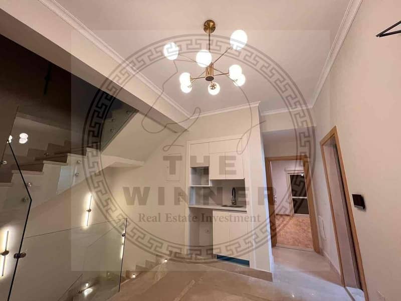 6 5c94eeb7-8546-4fc6-ab36-5c157f85de44. jpg