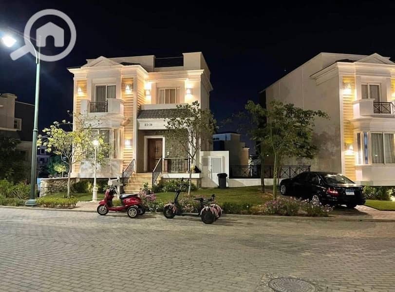 2 FB_IMG_1762097374532. jpg