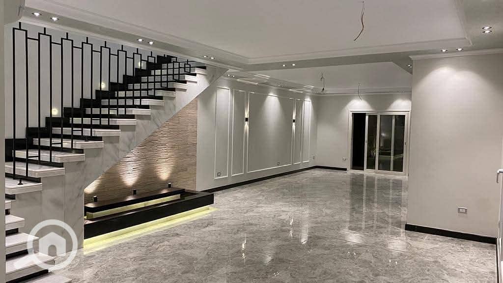 3 FB_IMG_1762097277776. jpg